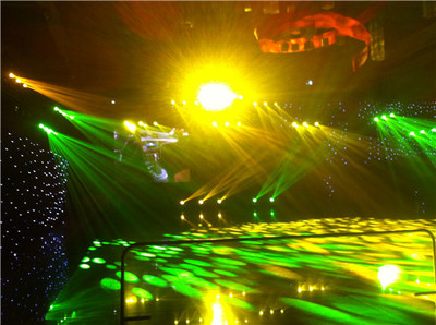 北京豐臺燈光出租|豐臺區(qū)舞臺燈光設(shè)備出租|豐臺演出公司_周邊服務(wù)欄目_jdzj.com